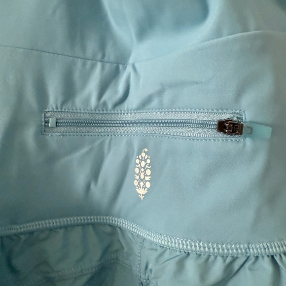 NWOT FP MOVEMENT Women's Righteous
Onesie skyline color Size Medium - Picture 6 of 9